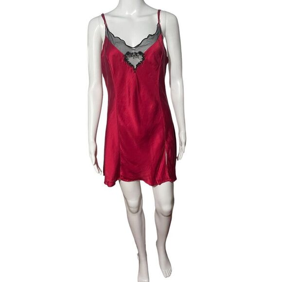 Vintage Y2K Victorias Secret Silk Black Lace Heart SZ L Slip Nightgown in Red Si - Picture 1 of 16